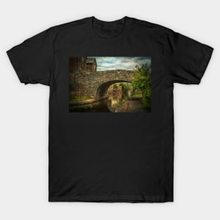 Canal Bridge In Brecon T-Shirt